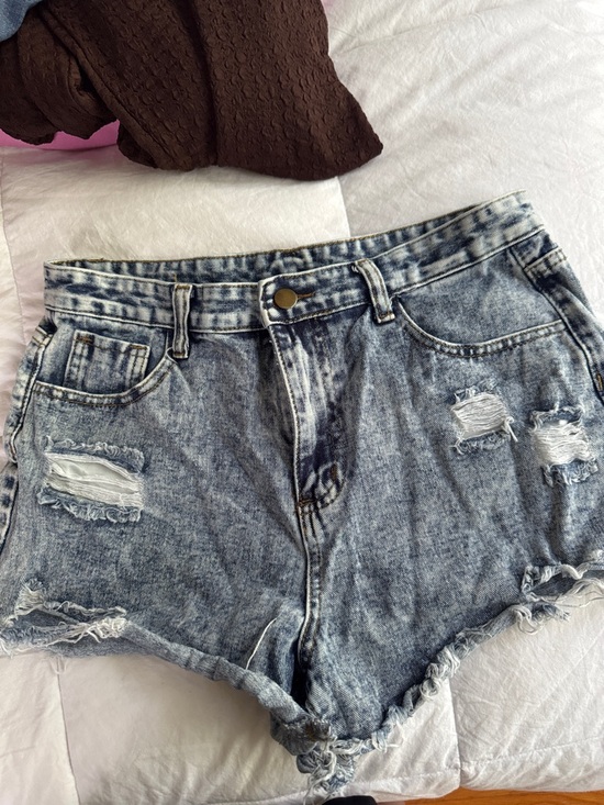 SHEIN Pants - SHEIN Acid Wash Distressed Denim Shorts - Light Blue